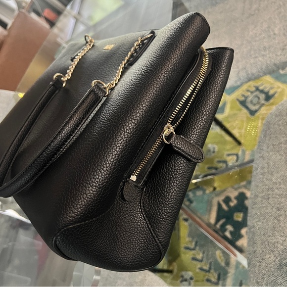 DKNY Shoulder Bag - Picture 8 of 8